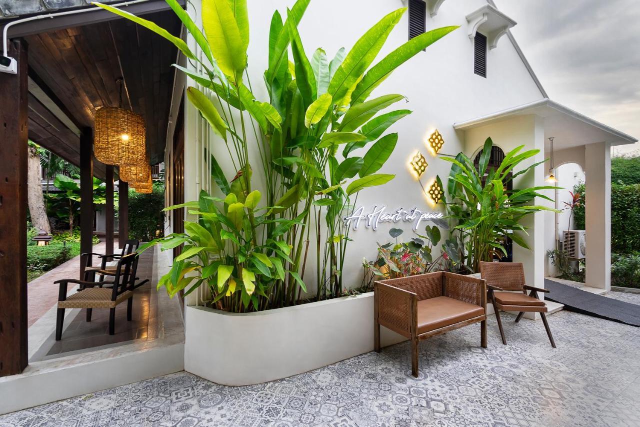 Ratchapruek Lanna Boutique Hotell Chiang Mai Exteriör bild