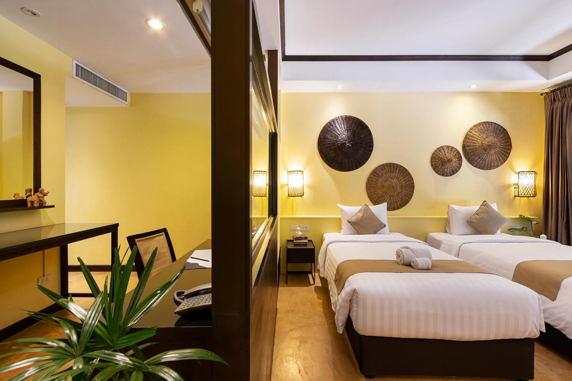 Ratchapruek Lanna Boutique Hotell Chiang Mai Rum bild